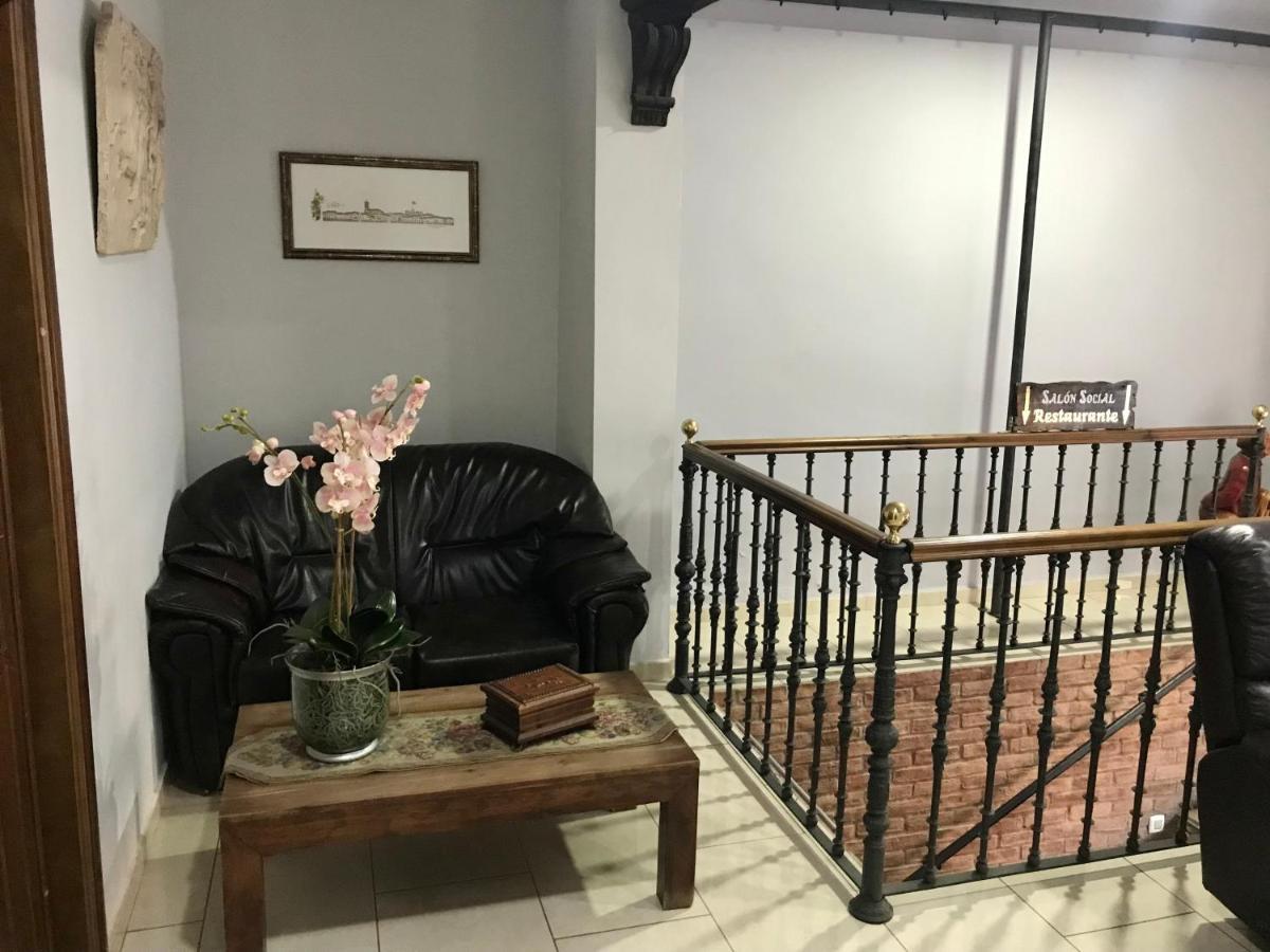 塞万提斯酒店 扎弗拉 外观 照片