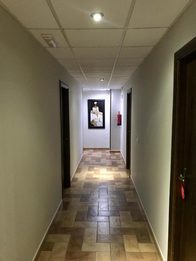塞万提斯酒店 扎弗拉 外观 照片